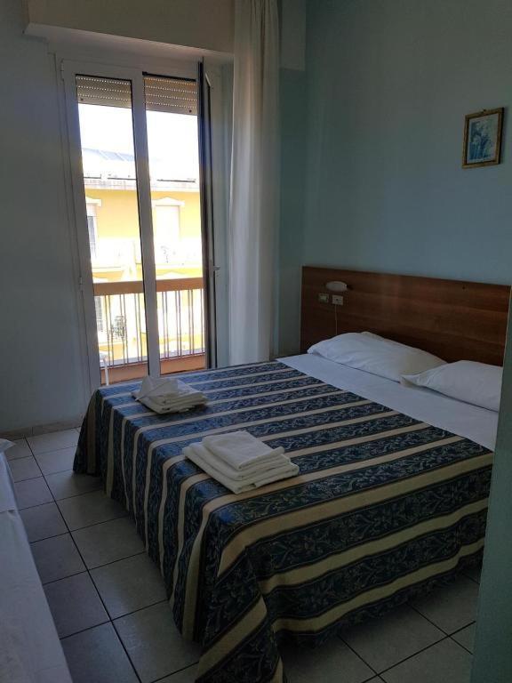 Hotel Acapulco Rimini Buitenkant foto